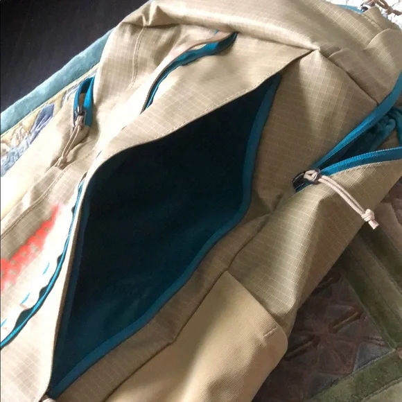 Patagonia Black Hole Pack Backpack 25L - Picture 10 of 11